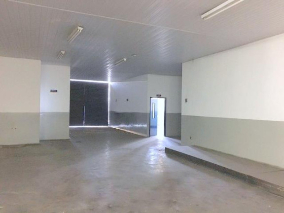 Imagem Galpão para Alugar, 2.758 m² em Jardim Alvorada - Jandira