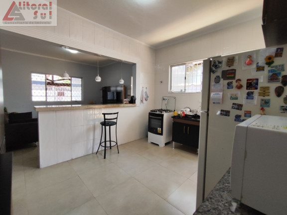 Imagem Casa com 2 Quartos à Venda, 109 m² em Guilhermina - Praia Grande Imagem Casa com 2 Quartos à Venda, 109 m² em Guilhermina - Praia Grande
