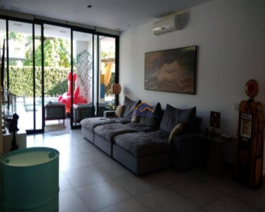 Imagem Casa com 10 Quartos à Venda, 802 m² em Frade (cunhambebe) - Angra Dos Reis