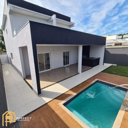 Casa com 3 Quartos à Venda, 206 m² em Via Dutra - Caçapava