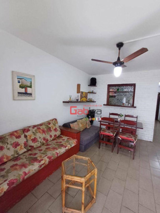 Imagem Casa com 2 Quartos à Venda, 70 m² em Peró - Cabo Frio