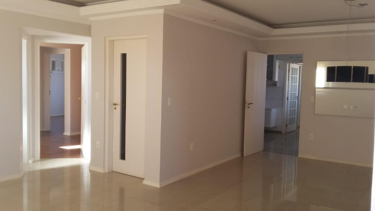 Imagem Apartamento com 3 Quartos à Venda, 150 m² em J Panorama - Bauru