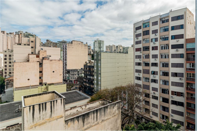 Imagem Apartamento com 1 Quarto à Venda, 32 m² em Cidade Baixa - Porto Alegre