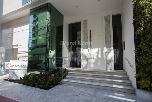 Imagem Apartamento com 3 Quartos à Venda, 131 m² em Barra Sul - Balneário Camboriú Imagem Apartamento com 3 Quartos à Venda, 131 m² em Barra Sul - Balneário Camboriú