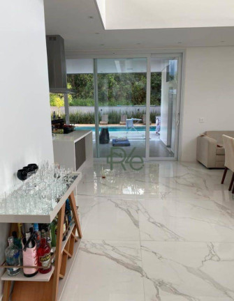 Imagem Casa com 3 Quartos à Venda, 440 m² em Reserva Santa Maria - Jandira Imagem Casa com 3 Quartos à Venda, 440 m² em Reserva Santa Maria - Jandira