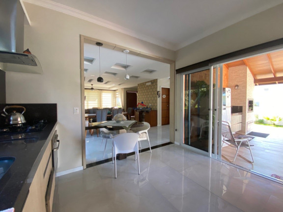 Imagem Sobrado com 4 Quartos à Venda, 253 m² em Ingleses Do Rio Vermelho - Florianópolis Imagem Sobrado com 4 Quartos à Venda, 253 m² em Ingleses Do Rio Vermelho - Florianópolis