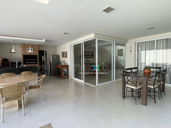 Imagem Sobrado com 3 Quartos à Venda, 415 m² em Chácara Cachoeira - Campo Grande