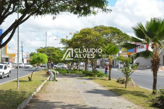 Terreno à Venda, 420 m² em Mangabeira - Feira De Santana