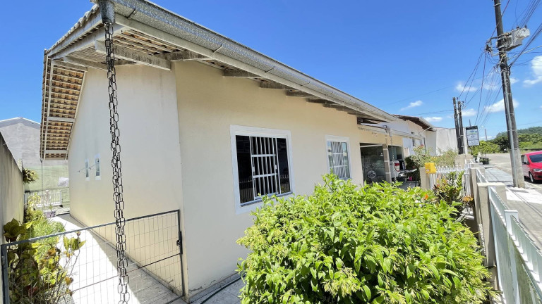 Imagem Casa com 3 Quartos à Venda, 335 m² em Centro - Barra Velha Imagem Casa com 3 Quartos à Venda, 335 m² em Centro - Barra Velha