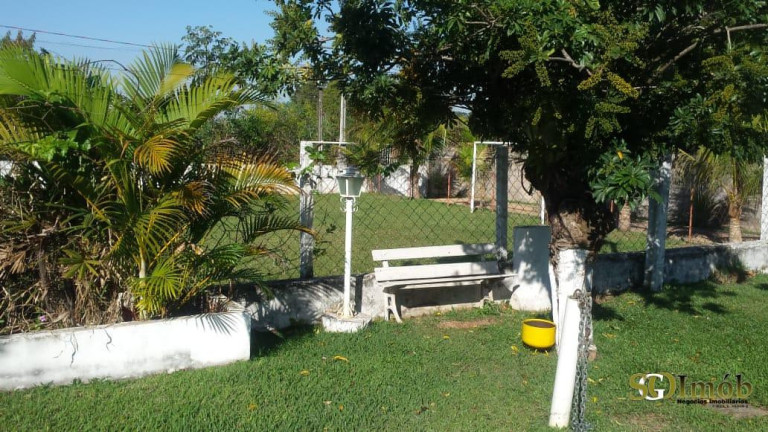 Imagem Chácara com 6 Quartos à Venda, 300 m²