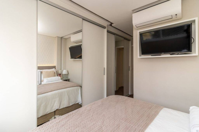 Imagem Apartamento com 2 Quartos à Venda, 71 m² em Campo Belo - São Paulo