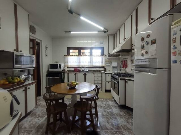 Imagem Casa com 4 Quartos à Venda, 300 m² em São Paulo Ii - Cotia Imagem Casa com 4 Quartos à Venda, 300 m² em São Paulo Ii - Cotia