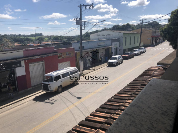 Imagem Casa com 3 Quartos à Venda, 950 m² em Centro - Florestal