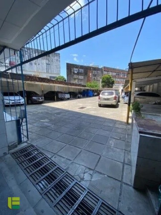 Imagem Apartamento com 2 Quartos à Venda, 65 m² em Espinheiro - Recife