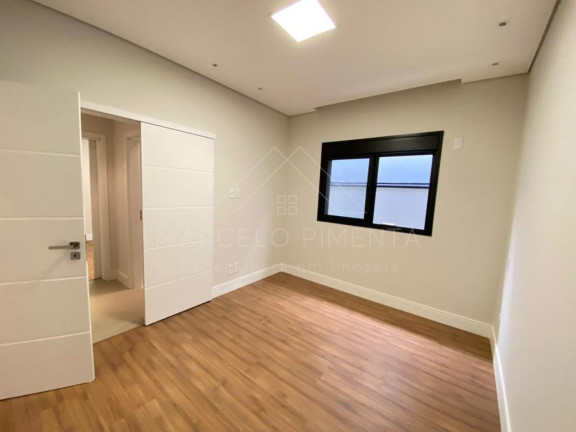 Imagem Sobrado com 3 Quartos à Venda,  em Roncáglia - Valinhos