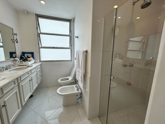 Imagem Apartamento com 3 Quartos à Venda, 178 m² em Jardim Paulista - São Paulo