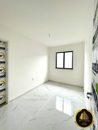 Imagem Casa com 4 Quartos à Venda,  em Urucunema - Eusébio