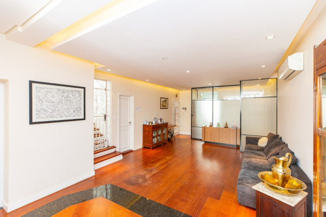 Imagem Casa com 4 Quartos à Venda, 390 m² em Vila Ipojuca - São Paulo Imagem Casa com 4 Quartos à Venda, 390 m² em Vila Ipojuca - São Paulo