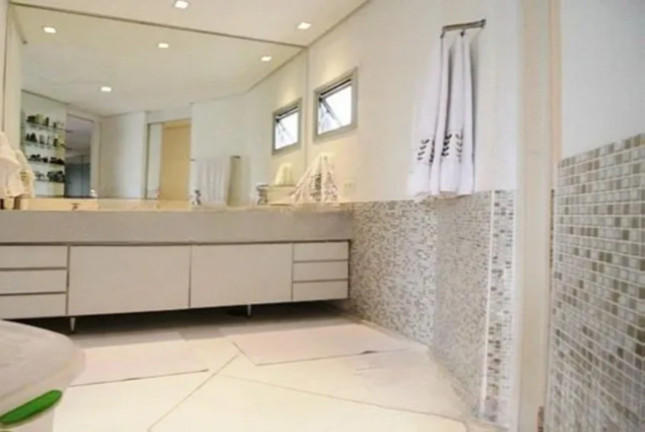 Imagem Imóvel com 3 Quartos à Venda, 291 m² em Campo Belo - São Paulo Imagem Imóvel com 3 Quartos à Venda, 291 m² em Campo Belo - São Paulo