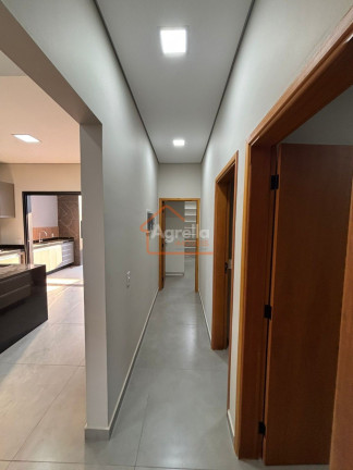 Imagem Imóvel com 3 Quartos à Venda, 200 m² em Condominio Santa Mônica Iii - Mogi Guaçu Imagem Imóvel com 3 Quartos à Venda, 200 m² em Condominio Santa Mônica Iii - Mogi Guaçu