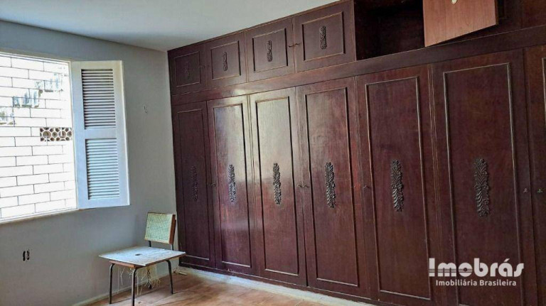 Imagem Casa com 8 Quartos à Venda, 620 m² em Dionisio Torres - Fortaleza Imagem Casa com 8 Quartos à Venda, 620 m² em Dionisio Torres - Fortaleza