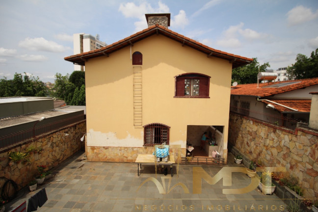 Imagem Casa com 5 Quartos à Venda, 400 m² em Vila Cloris - Belo Horizonte