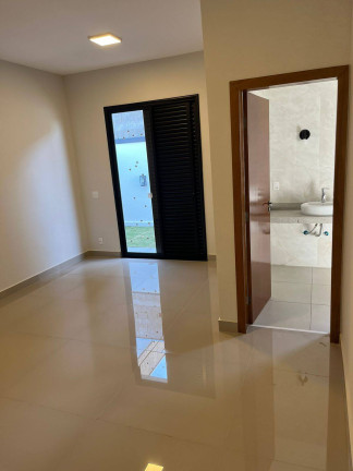 Imagem Casa com 3 Quartos à Venda, 357 m² em Parque Residencial Maria Elmira - Caçapava Imagem Casa com 3 Quartos à Venda, 357 m² em Parque Residencial Maria Elmira - Caçapava