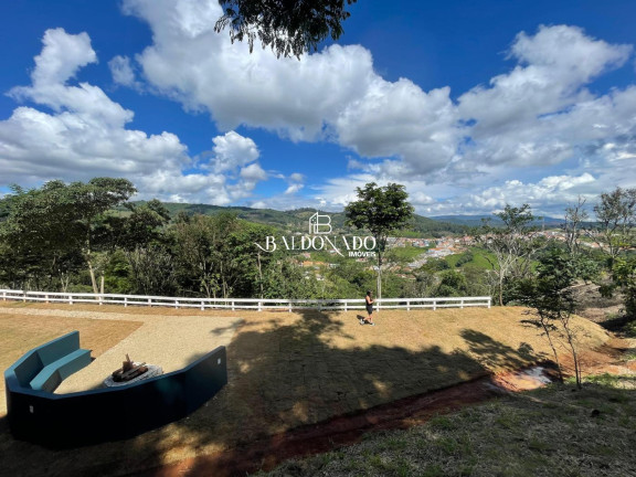 Imagem Imóvel com 3 Quartos à Venda, 10.124 m² em Pedra Bela - Pedra Bela