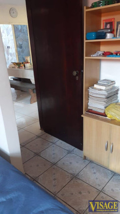 Imagem Casa com 3 Quartos à Venda, em Jd. Florida - Jacareí Imagem Casa com 3 Quartos à Venda, em Jd. Florida - Jacareí
