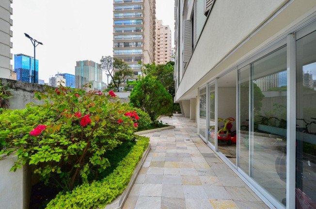 Imagem Imóvel com 3 Quartos à Venda, 130 m² em Itaim Bibi - São Paulo Imagem Imóvel com 3 Quartos à Venda, 130 m² em Itaim Bibi - São Paulo