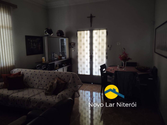 Imagem Casa com 4 Quartos à Venda, 220 m² em Fonseca - Niterói Imagem Casa com 4 Quartos à Venda, 220 m² em Fonseca - Niterói