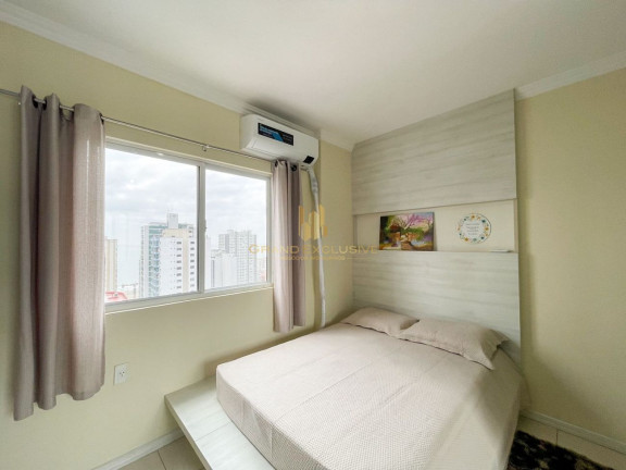 Imagem Apartamento com 2 Quartos à Venda, 80 m² em Centro - Balneário Camboriú