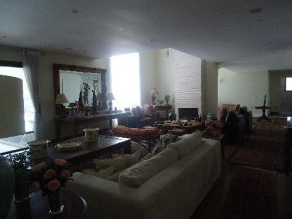 Imagem Casa com 7 Quartos à Venda,  em Alphaville