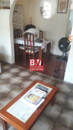 Imagem Casa com 2 Quartos à Venda, 75 m² em Ramos - Rio De Janeiro Imagem Casa com 2 Quartos à Venda, 75 m² em Ramos - Rio De Janeiro