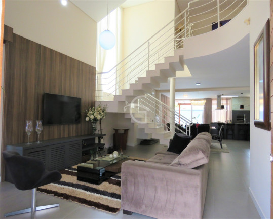 Imagem Casa com 3 Quartos à Venda, 300 m² em Anita Garibaldi - Joinville