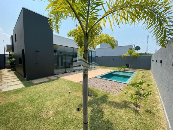 Imagem Casa com 3 Quartos à Venda, 185 m² em Porto Velho