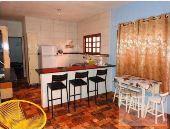 Imagem Casa com 2 Quartos à Venda, 150 m² em Vila Ermelinda - Peruíbe Imagem Casa com 2 Quartos à Venda, 150 m² em Vila Ermelinda - Peruíbe