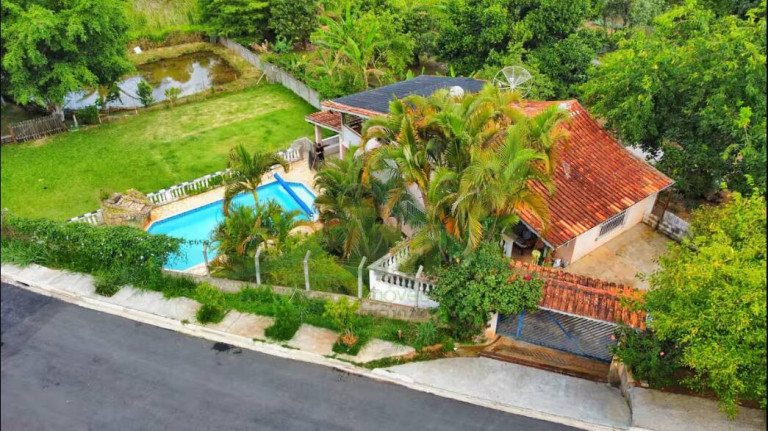 Chácara com 3 Quartos à Venda, 1.155 m² em Chácara Fernão Dias - Bragança Paulista