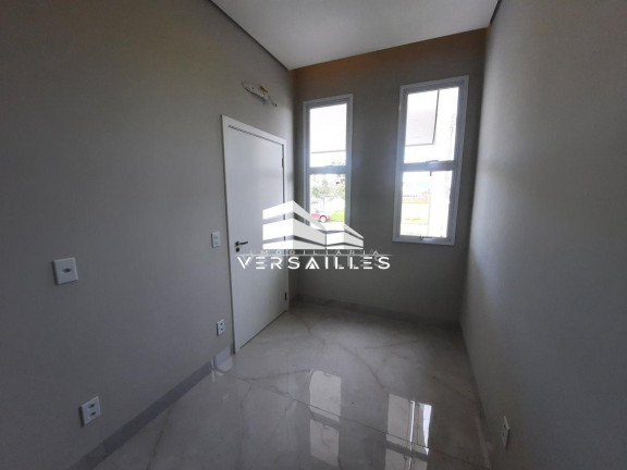 Imagem Casa com 3 Quartos à Venda, 222 m² em Aeroclube - Porto Velho