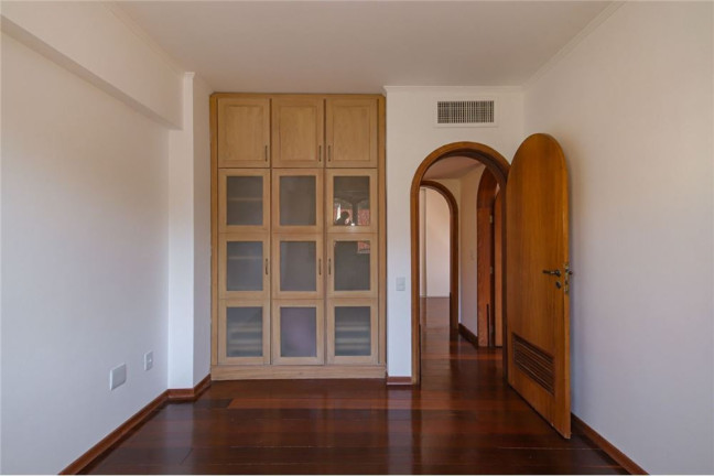 Imagem Apartamento com 3 Quartos à Venda, 155 m² em Santa Tereza - Porto Alegre