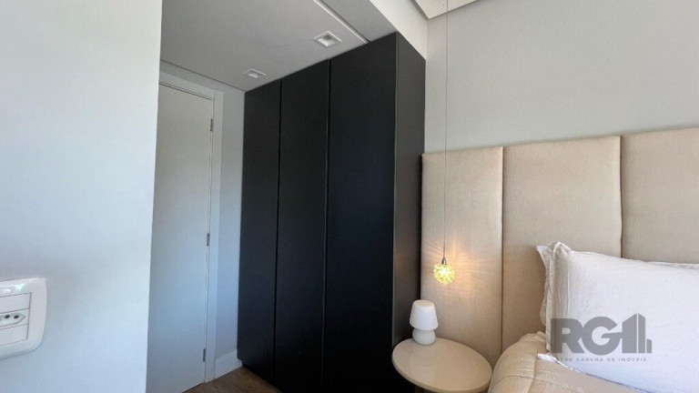 Imagem Apartamento com 2 Quartos à Venda, 74 m² em Cristal - Porto Alegre Imagem Apartamento com 2 Quartos à Venda, 74 m² em Cristal - Porto Alegre