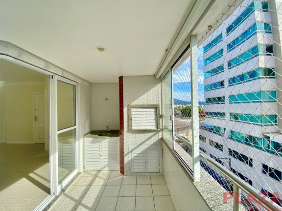 Apartamento com 3 Quartos para Alugar, 100 m² em Centro - Balneário Camboriú
