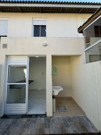 Imagem Sobrado com 2 Quartos à Venda, 54 m² em água Chata - Guarulhos Imagem Sobrado com 2 Quartos à Venda, 54 m² em água Chata - Guarulhos