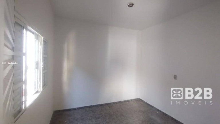 Imagem Casa com 3 Quartos à Venda, 208 m² em Centro - Bauru Imagem Casa com 3 Quartos à Venda, 208 m² em Centro - Bauru