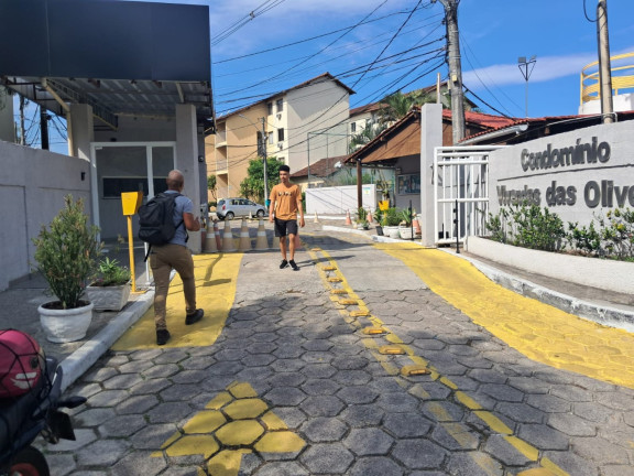 Imagem Apartamento com 2 Quartos à Venda,  em Inhoaiba - Rio De Janeiro