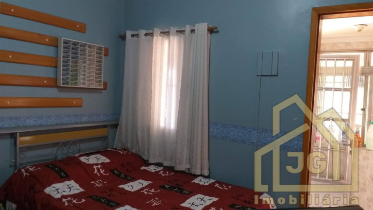 Imagem Sobrado com 3 Quartos à Venda, 180 m² em Vila Linda - Santo André Imagem Sobrado com 3 Quartos à Venda, 180 m² em Vila Linda - Santo André