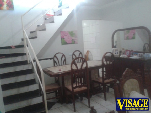 Imagem Sobrado com 3 Quartos à Venda, em Jd. St. Marina - Jacareí Imagem Sobrado com 3 Quartos à Venda, em Jd. St. Marina - Jacareí
