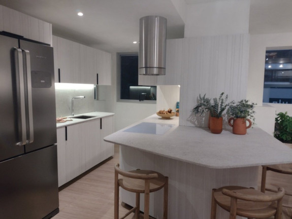Imagem Apartamento com 2 Quartos à Venda, 94 m² em Pinheiros - São Paulo Imagem Apartamento com 2 Quartos à Venda, 94 m² em Pinheiros - São Paulo