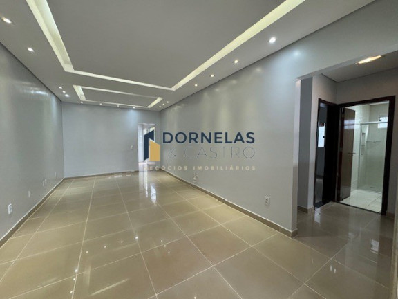 Imagem Casa com 3 Quartos à Venda, 400 m² em Guará I - Brasília Imagem Casa com 3 Quartos à Venda, 400 m² em Guará I - Brasília
