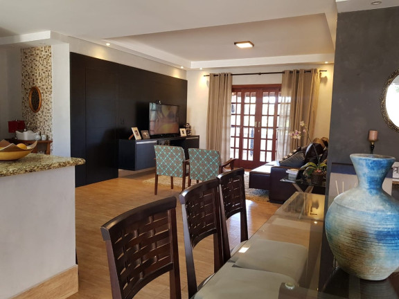 Imagem Imóvel com 3 Quartos à Venda, 341 m² em Araçoiaba Da Serra - Araçoiaba Da Serra Imagem Imóvel com 3 Quartos à Venda, 341 m² em Araçoiaba Da Serra - Araçoiaba Da Serra